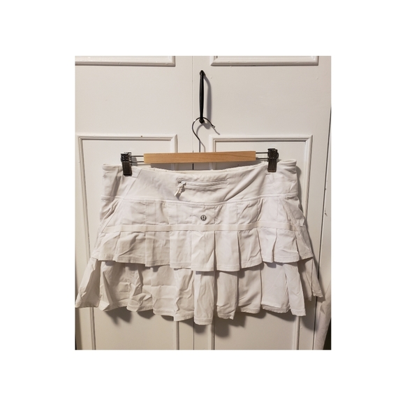 Lululemon Tennis Skirt - Picture 7 of 10